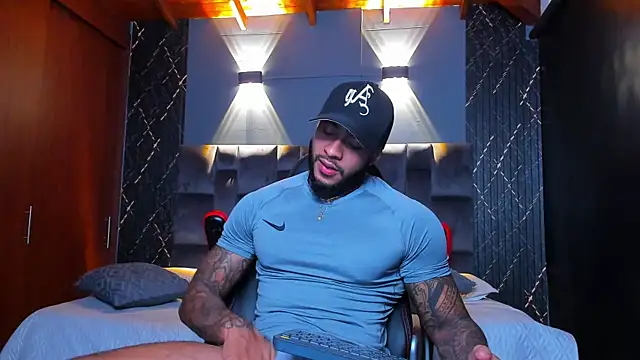 muscle man16 online show from 21, 1, 2025