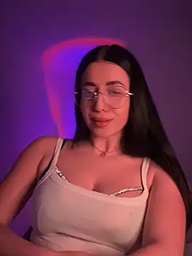 Snapshot of Emylia chatting on 26, 2, 2025 Emylia online show from 26, 2, 2025