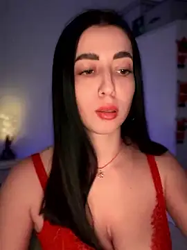 Snapshot of Emylia chatting on 5, 12, 2024 Emylia online show from 5, 12, 2024