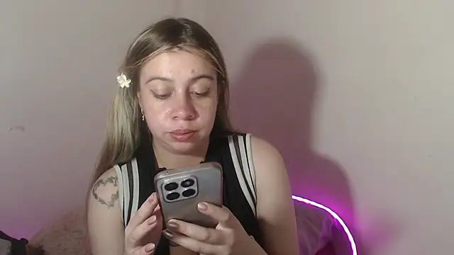 SweetSofty online show from 16, 11, 2025