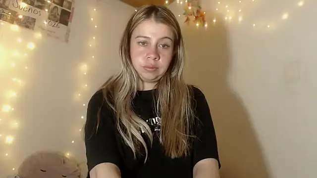 SweetSofty online show from 31, 7, 2026