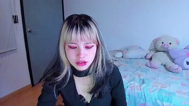 Akane-Mou online show from 7, 12, 2024