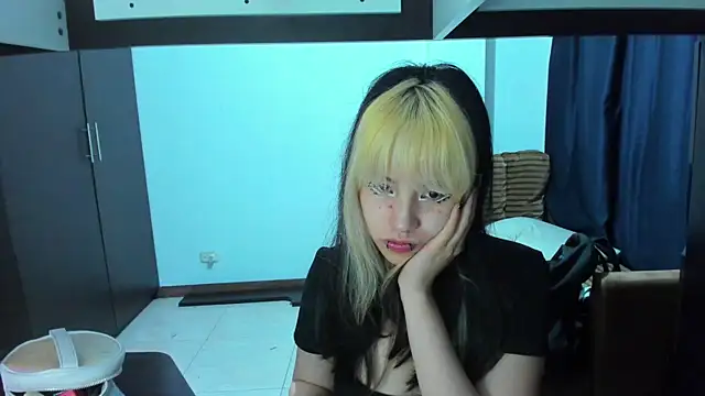 Akane-Mou online show from 23, 2, 2025