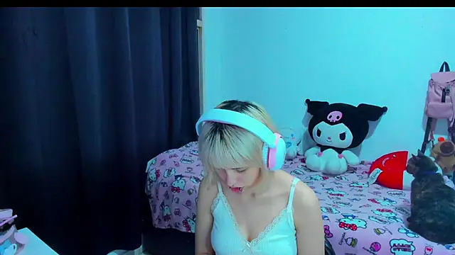 Akane-Mou online show from 14, 2, 2026