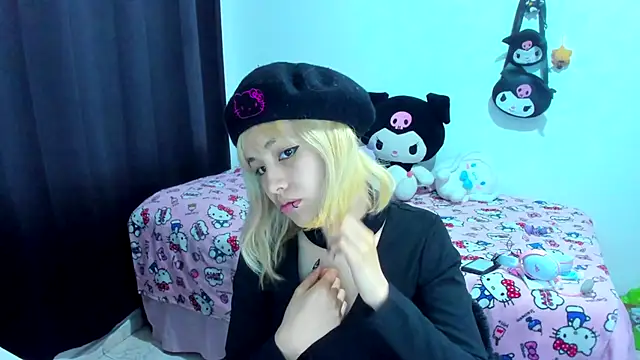 Snapshot of Akane-Mou chatting on 26, 10, 2025 Akane-Mou online show from 26, 10, 2025