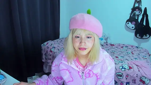 Snapshot of Akane-Mou chatting on 27, 11, 2025 Akane-Mou online show from 27, 11, 2025