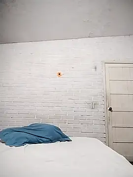 valeriaswang Lucas online show from 5, 11, 2025