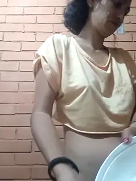 valeriaswang Lucas online show from 15, 10, 2025