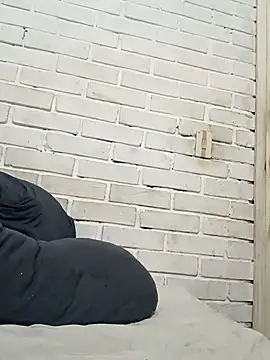 valeriaswang Lucas online show from 14, 11, 2025