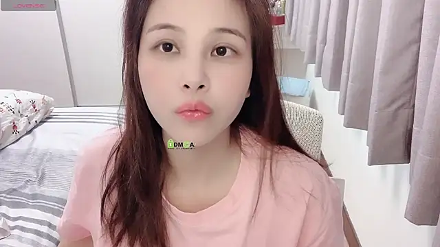 Snapshot of tw_yaya chatting on 30, 10, 2025 tw yaya online show from 30, 10, 2025