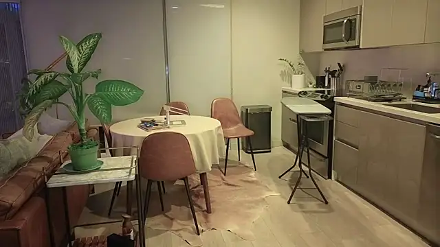 HungandThickLatin online show from 26, 10, 2025