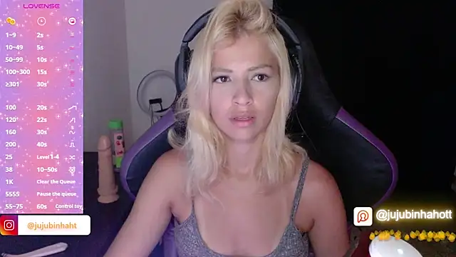 jujubinhahot online show from 8, 11, 2025