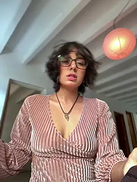 aurora xoxo online show from 22, 3, 2026