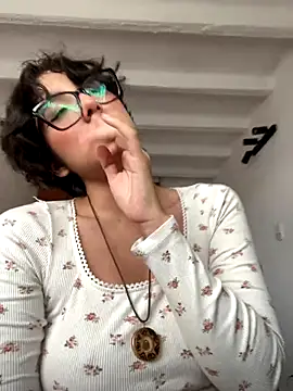 aurora xoxo online show from 23, 11, 2025