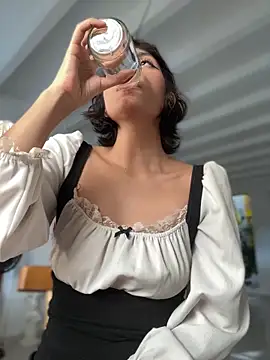 aurora xoxo online show from 29, 3, 2026