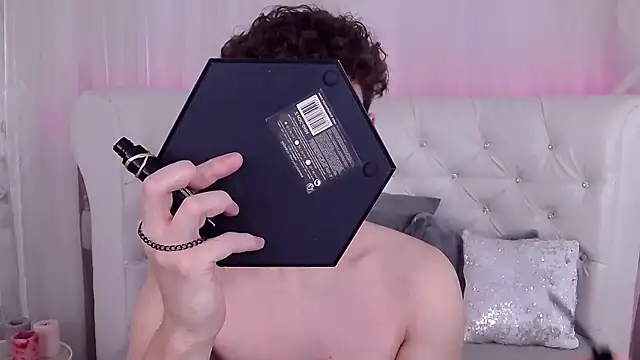 RobbyCharming online show from 17, 11, 2025