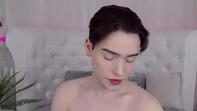 Snapshot of RobbyCharming chatting on 4, 5, 2026 RobbyCharming online show from 4, 5, 2026