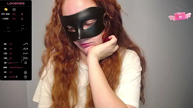 Snapshot of BubbbleGumm chatting on 18, 3, 2025 BubbbleGumm online show from 18, 3, 2025