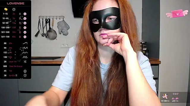 Snapshot of BubbbleGumm chatting on 12, 3, 2025 BubbbleGumm online show from 12, 3, 2025