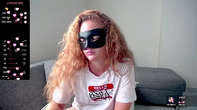 Snapshot of BubbbleGumm chatting on 10, 9, 2025 BubbbleGumm online show from 10, 9, 2025