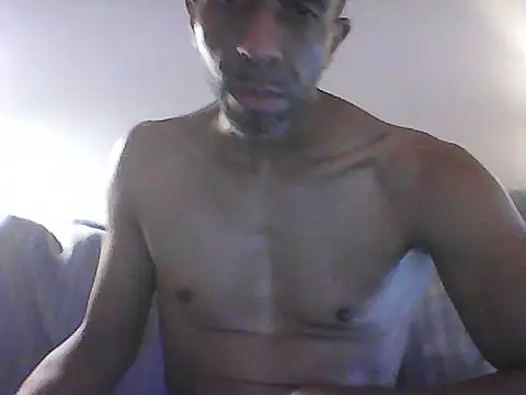 Malcomvs97 online show from 4, 3, 2026