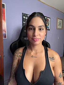 Snapshot of charlotte_stevenss_ chatting on 5, 5, 2026 charlotte stevenss online show from 5, 5, 2026