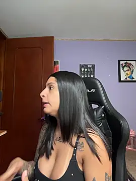 charlotte stevenss  online show from 20, 7, 2026