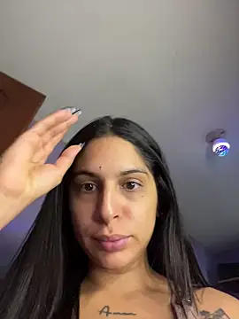 Snapshot of charlotte_stevenss_ chatting on 2, 6, 2026 charlotte stevenss online show from 2, 6, 2026