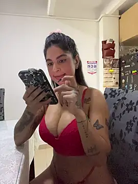 Snapshot of charlotte_stevenss_ chatting on 5, 6, 2026 charlotte stevenss online show from 5, 6, 2026