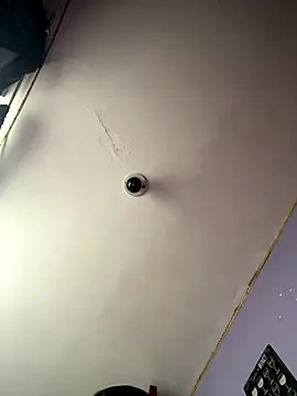 charlotte stevenss  online show from 4, 11, 2025