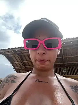 charlotte stevenss  online show from 10, 2, 2025