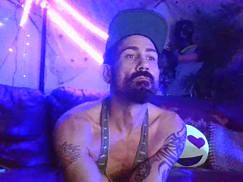 Snapshot of ItalianPapiDripDrip chatting on 5, 2, 2025 ItalianPapiDripDrip online show from 5, 2, 2025