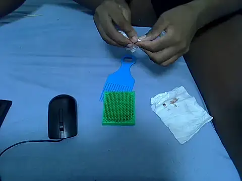 Twerl online show from 13, 4, 2026