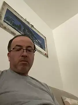Snapshot of Maxi7hot chatting on 9, 5, 2026 Maxi7hot online show from 9, 5, 2026