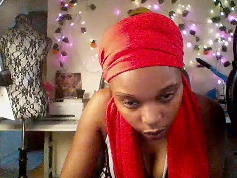 Snapshot of Anaconda2350 chatting on 5, 5, 2026 Anaconda2350 online show from 5, 5, 2026