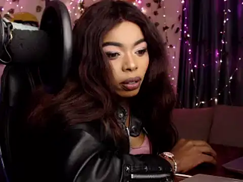 Snapshot of Anaconda2350 chatting on 6, 12, 2024 Anaconda2350 online show from 6, 12, 2024