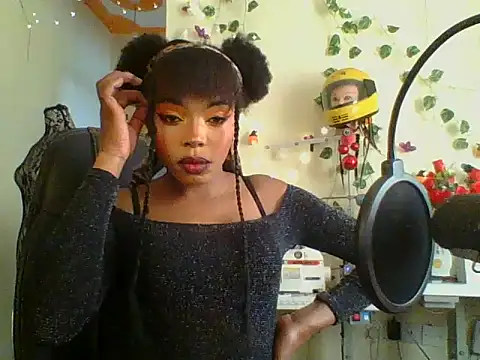Snapshot of Anaconda2350 chatting on 26, 4, 2026 Anaconda2350 online show from 26, 4, 2026