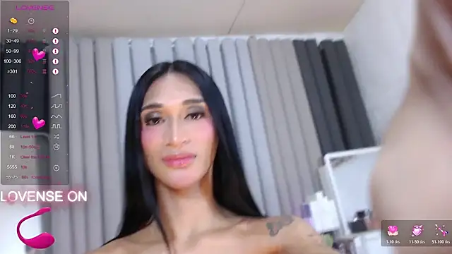 Unforttable Anisha online show from 18, 10, 2025