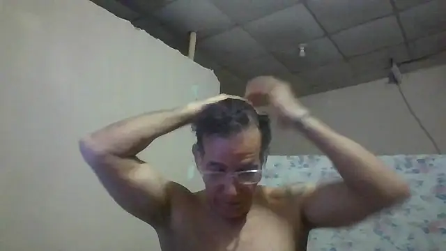 Snapshot of CaptainFox chatting on 10, 6, 2026 CaptainFox online show from 10, 6, 2026