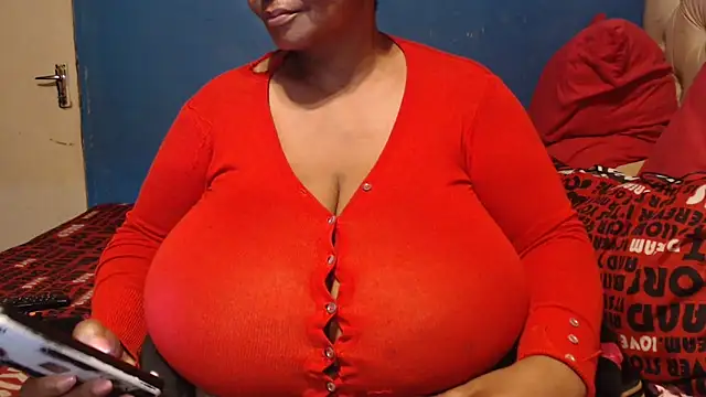 CUTEFIRMMELONSS online show from 6, 11, 2025