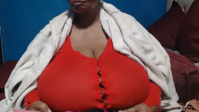 CUTEFIRMMELONSS online show from 10, 5, 2026