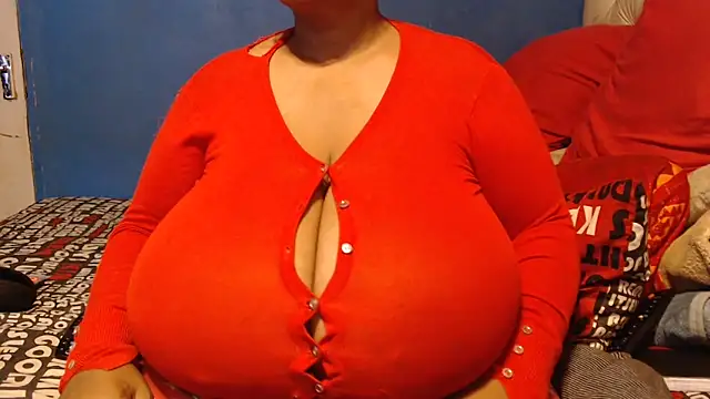 CUTEFIRMMELONSS online show from 16, 11, 2025