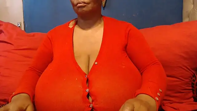 CUTEFIRMMELONSS online show from 25, 11, 2025