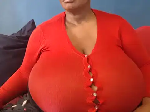 CUTEFIRMMELONSS online show from 18, 3, 2025