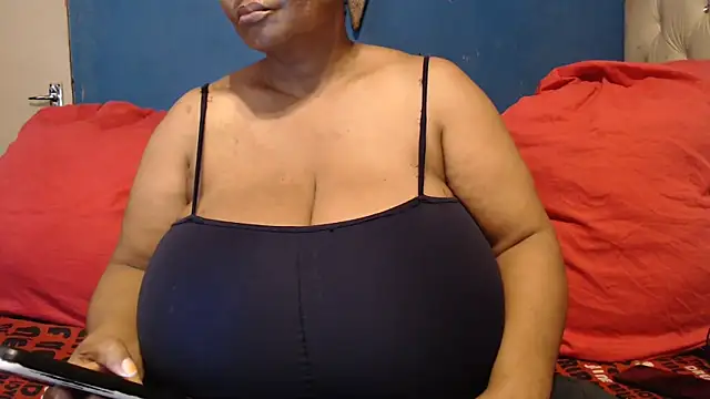 CUTEFIRMMELONSS online show from 28, 10, 2025