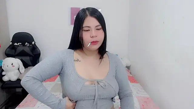 Youlittlepervertt  online show from 5, 3, 2025