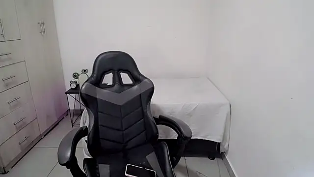 Youlittlepervertt  online show from 25, 2, 2026