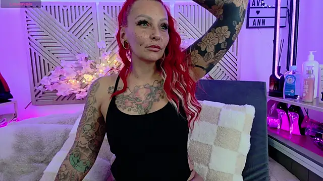 Ava Ann online show from 6, 11, 2025