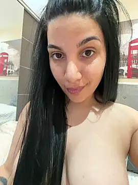 Snapshot of Samira30 chatting on 27, 5, 2026 Samira30 online show from 27, 5, 2026