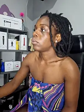 Shaniko89 online show from 17, 3, 2025